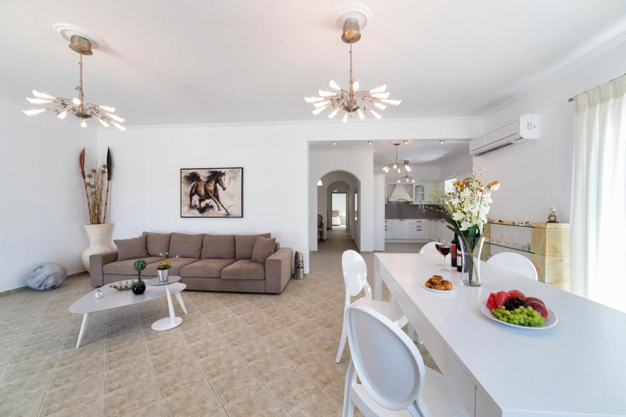 Isterni  Panos Villa Asteras מראה חיצוני תמונה